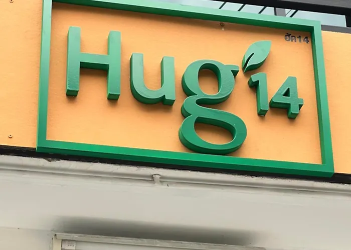 Hug14 Hotel 3*
